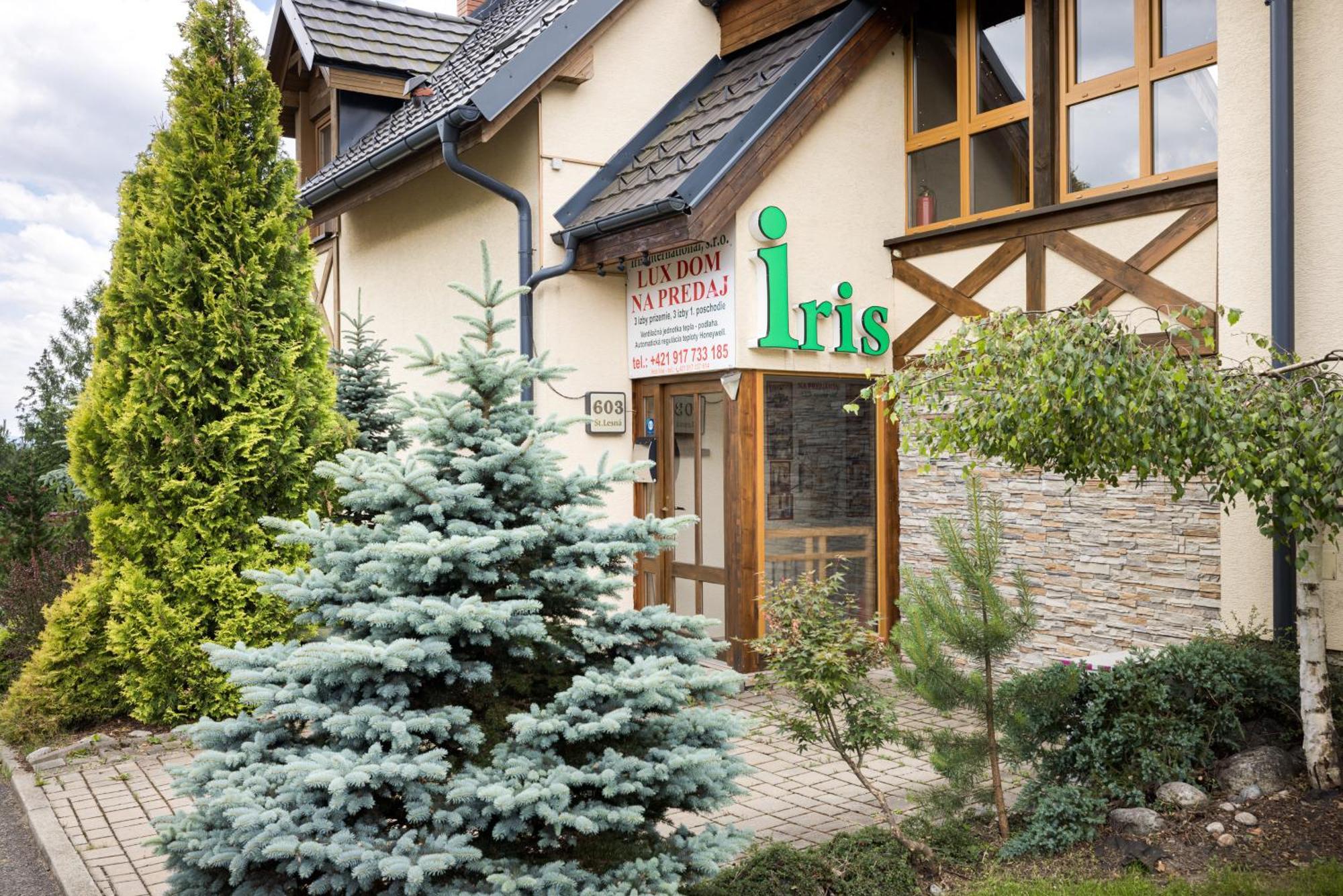 Apartments Iris Stara Lesna Luaran gambar
